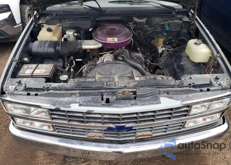 1991 Chevrolet Gmt-400 K1500 z USA, uszkodzony, nr VIN 1GCDK14K4MZ112749